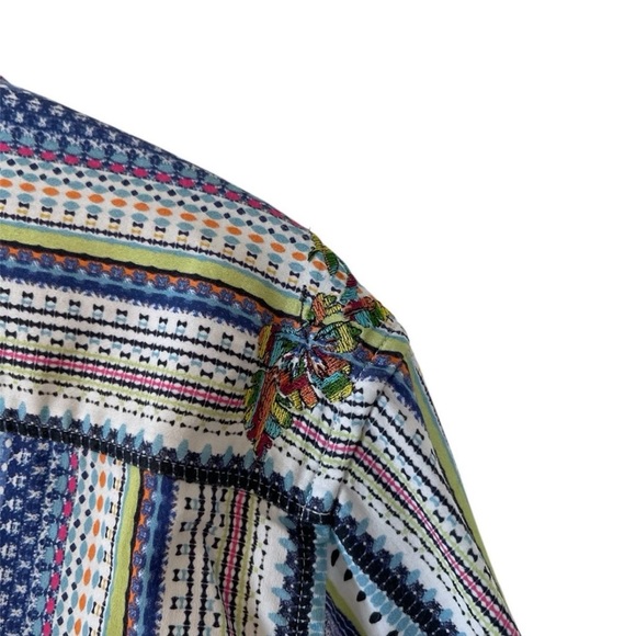 Robert Graham Embroidered Flip Cuff Dress Shirt~Skulls~Mens Size Large - L - Picture 9 of 12